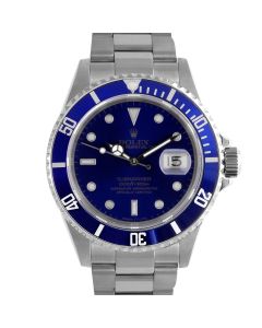 Rolex Mens Stainless Steel Submariner Mens 40 mm 16610 with Custom Blue Index Dial on Stainless Steel Rolex Oyster Band 